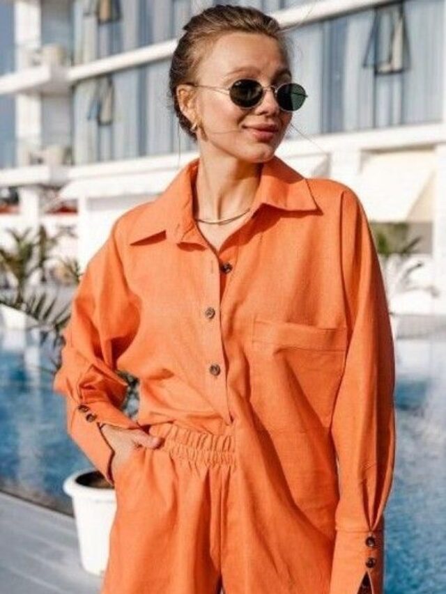 conjunto de shorts e blusa laranja